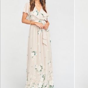 Show Me your Mumu Audrey Maxi Dress (Bouquet Toss)